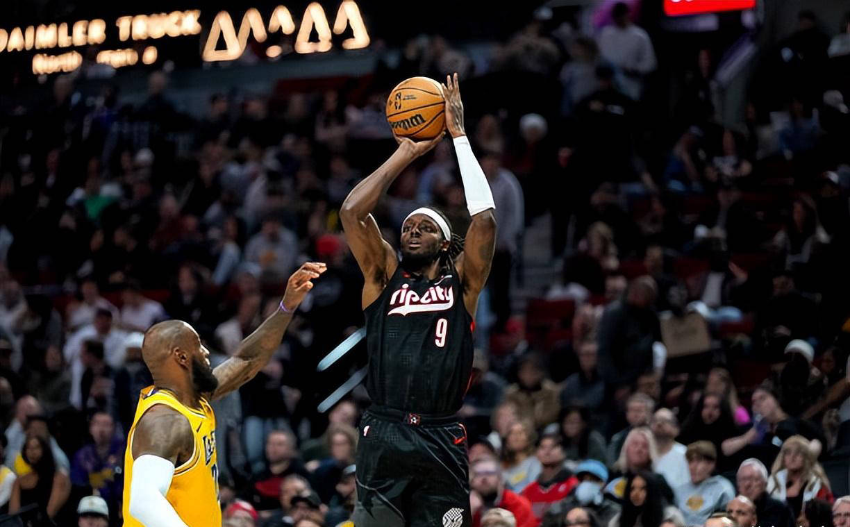 包含开拓者主场豪取胜利,完美表现的词条 包含开拓者主场豪取胜利,完美表现的词条