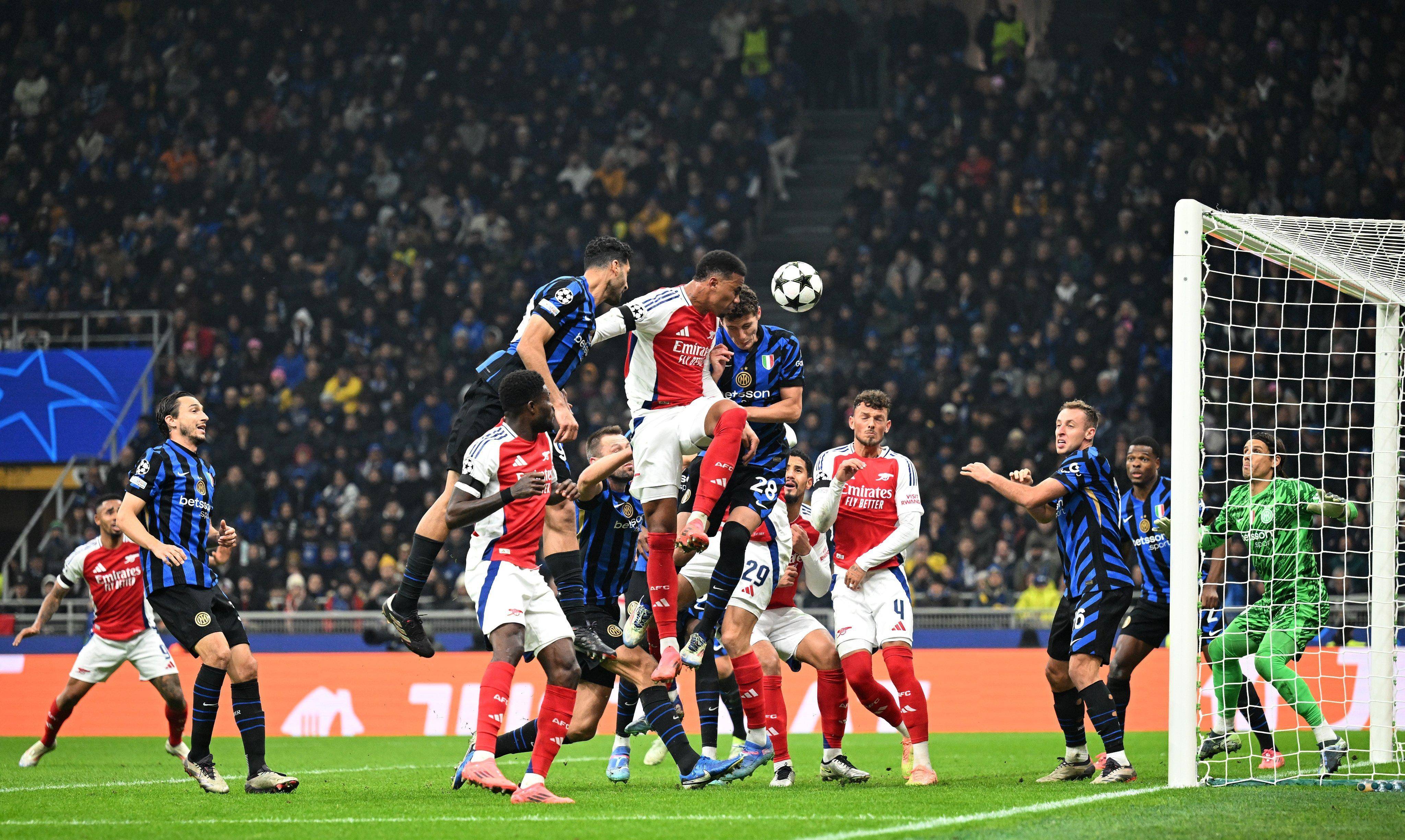 星空体育地址-阿森纳赛前训练全情投入，轻松备战的简单介绍