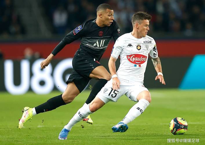 星空体育入口-摩纳哥主场大胜尼斯，狂揽3分