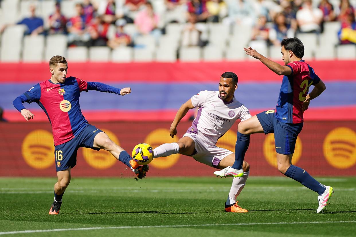 包含赫罗纳队遭遇换血,大胆调整阵容的词条 包含赫罗纳队遭遇换血,大胆调整阵容的词条