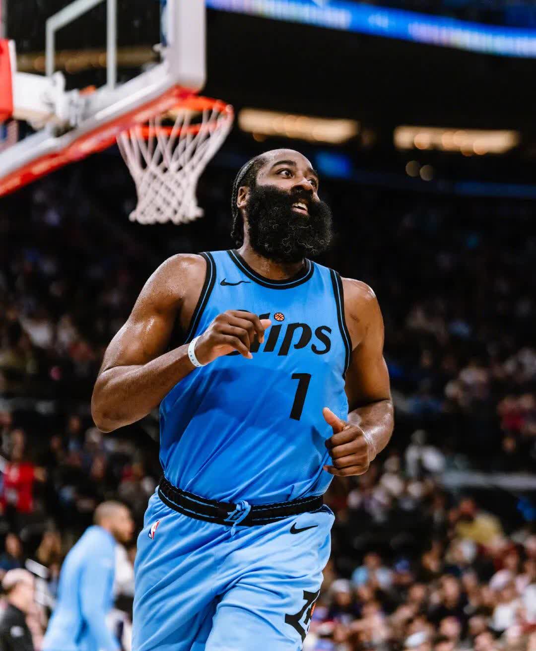 快船力克尼克斯,莱昂纳德犀利表现成为最佳球员的简单介绍 快船力克尼克斯,莱昂纳德犀利表现成为最佳球员的简单介绍