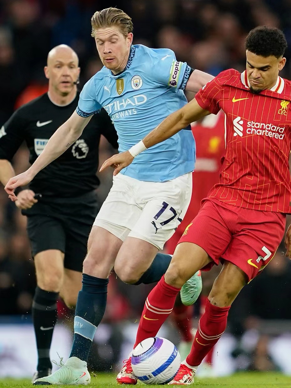 星空体育课程-曼城进攻火力强劲，客场轻松赢下比赛的简单介绍