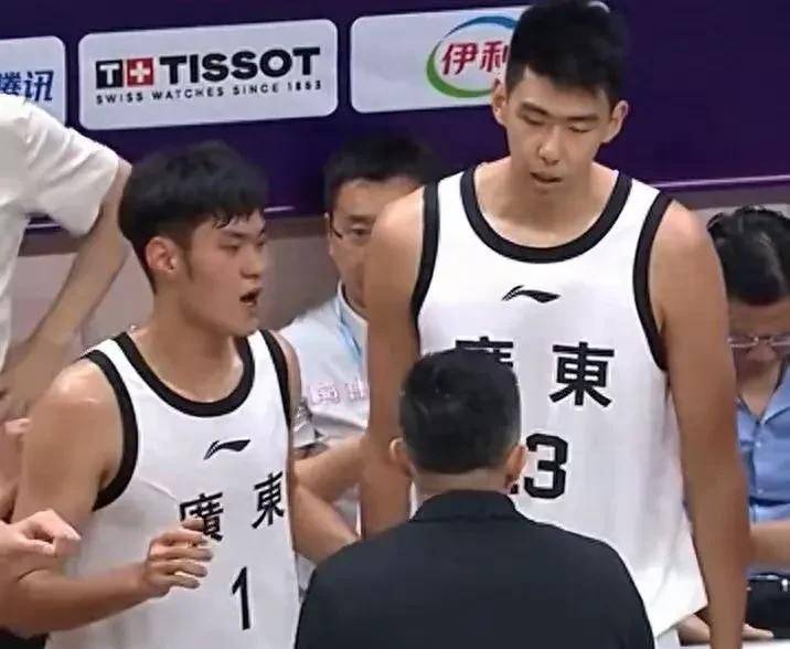 重要合同！主力球员续约成功，俱乐部阵容稳固的简单介绍