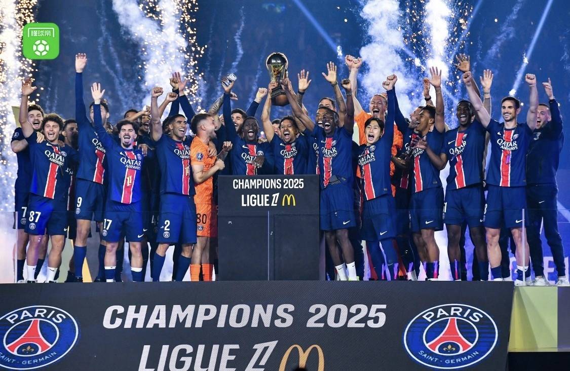 法国主场击败土耳其,实现提前出线 法国主场击败土耳其,实现提前出线