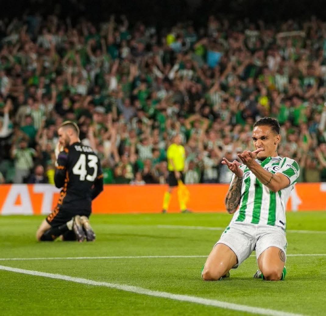 星空体育官方登录入口-巴黎圣日耳曼签下罗马前锋安东尼，提升进攻火力