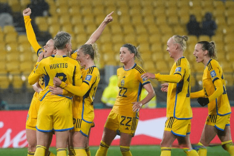 意大利女足突围，进军半决赛的简单介绍