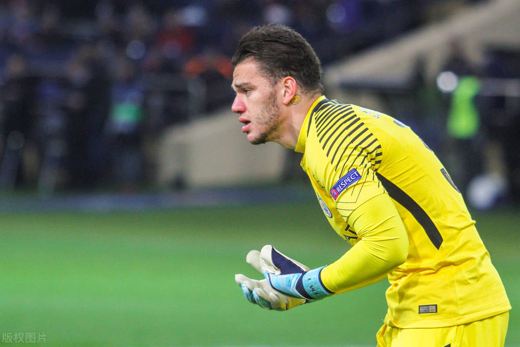 星空体育登录-包含格拉纳达坚守阵地，获得宝贵胜利的词条