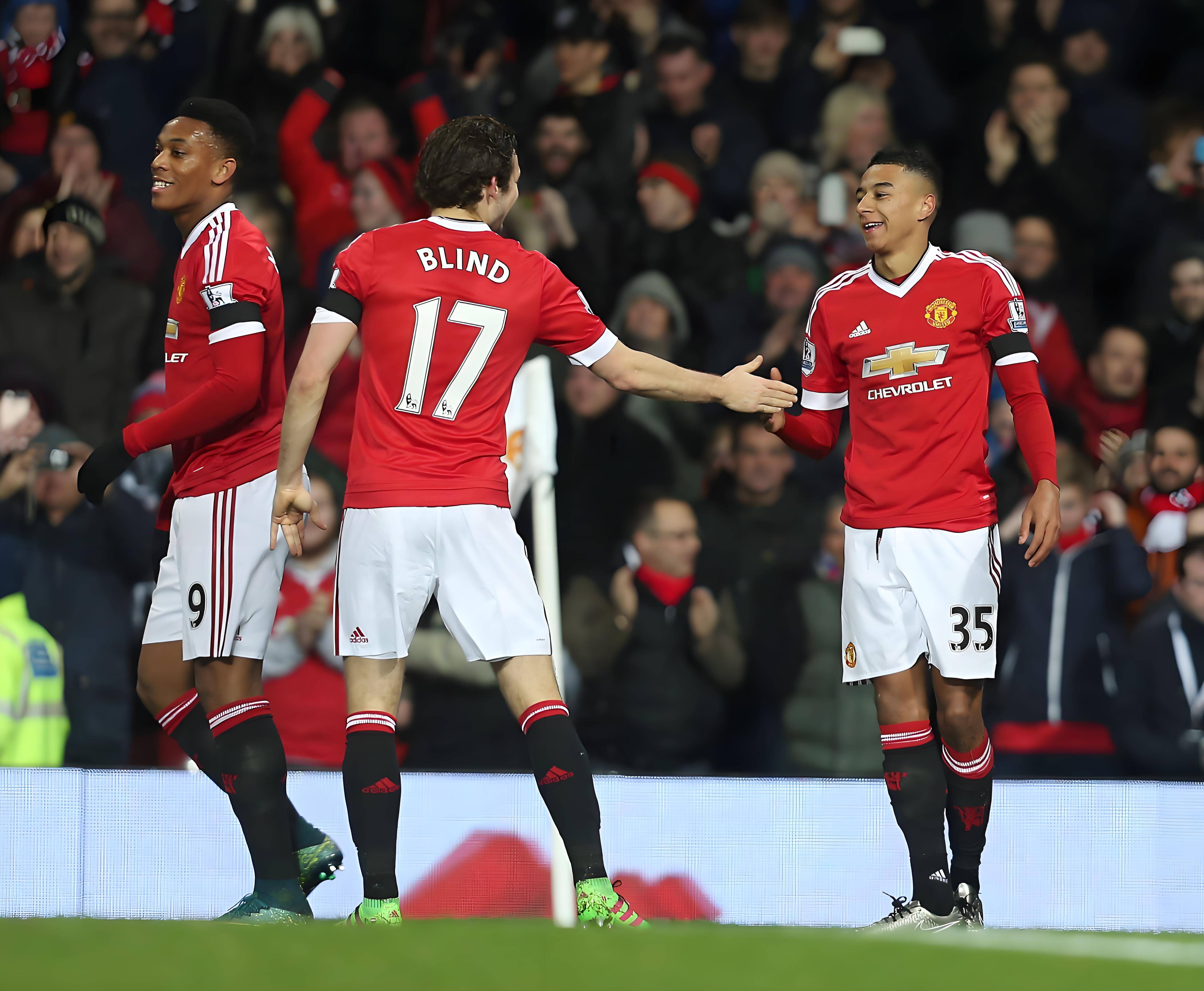 星空体育官网-富勒姆主场不敌曼联，止步连败