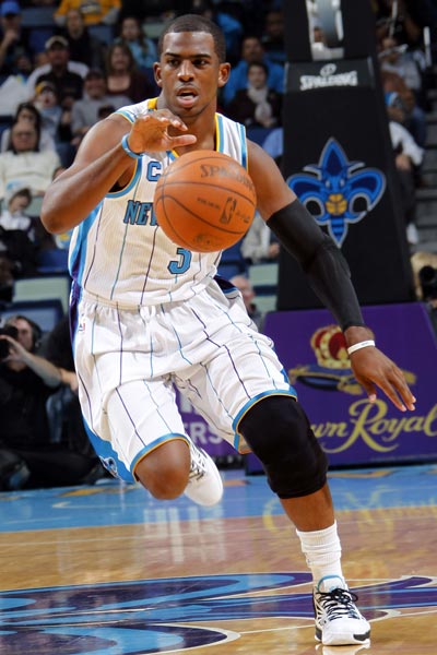 爵士大胜黄蜂,掀起连胜 爵士大胜黄蜂,掀起连胜